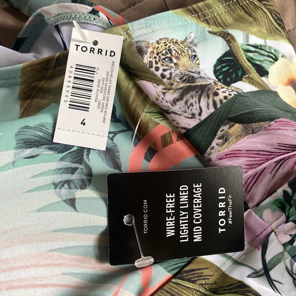 Torrid - Picture 5 of 5